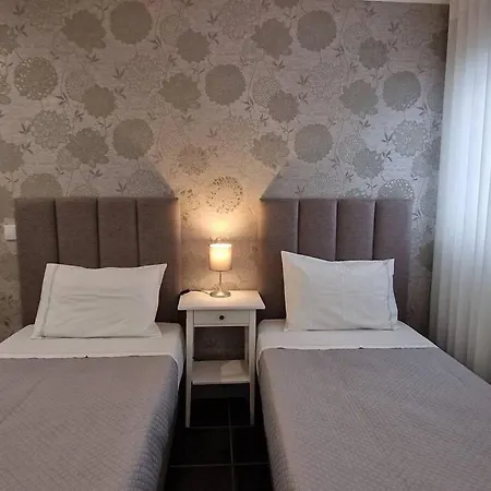 Holiday home Casa De Ferias_as Oliveiras Ii *